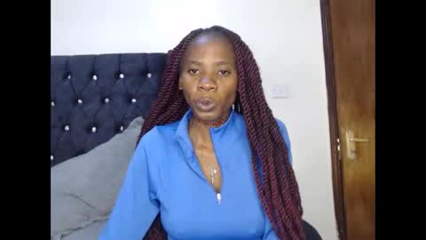 Snapshot of sebatrishaa chatting on 09-24-25, 04:10 sebatrishaa online show from 09-24-25, 04:10