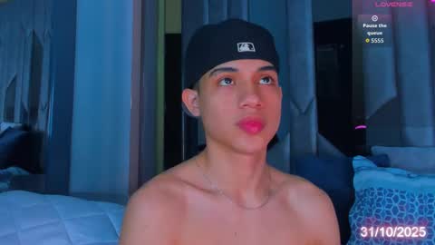 Sebastian online show from 10-31-25, 09:05