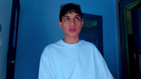 Sebastian online show from 02-10-26, 09:08