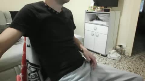 Snapshot of sebseb71 chatting on 01-03-25, 02:19 sebseb71 online show from 01-03-25, 02:19