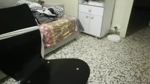 Snapshot of sebseb71 chatting on 03-04-25, 06:39 sebseb71 online show from 03-04-25, 06:39