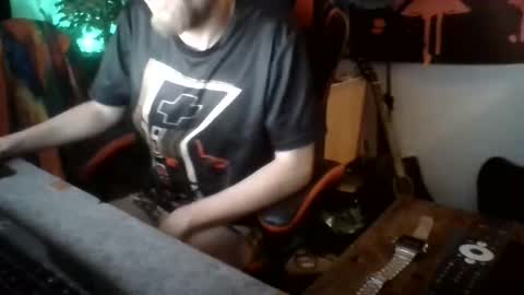 secendlife online show from 01-14-25, 12:11