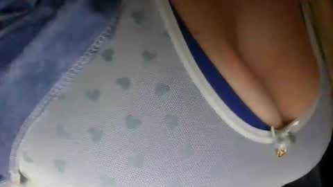 Sunny online show from 04-21-26, 01:42