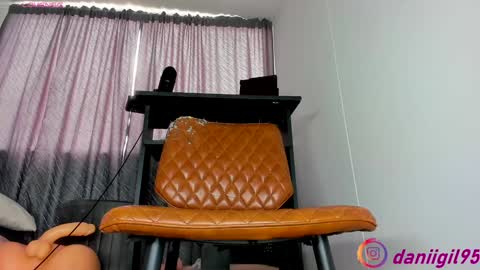 Daniela  online show from 01-25-25, 05:08