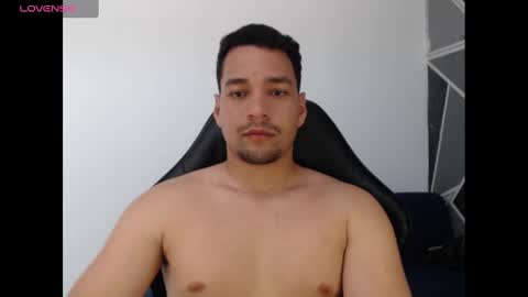 Snapshot of secretboy5000 chatting on 12-21-24, 12:49 Jex online show from 12-21-24, 12:49