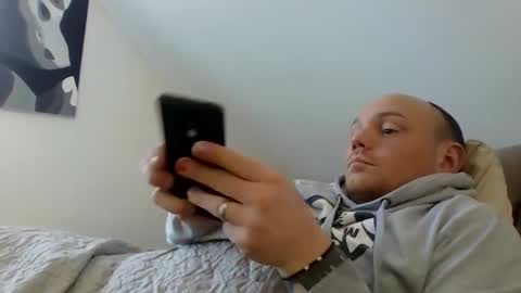 Simon online show from 02-17-25, 01:32