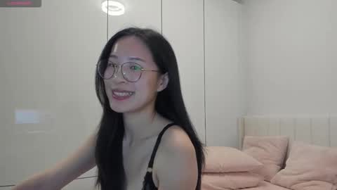 Angela online show from 11-01-25, 12:56