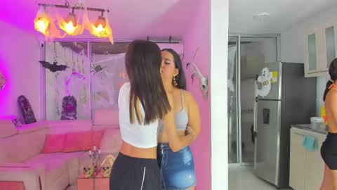 NIKOL online show from 10-07-25, 09:34