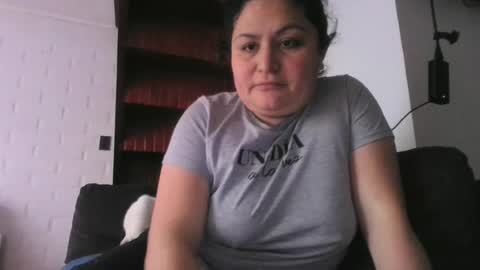 Snapshot of secretmilfcl chatting on 06-16-26, 05:04 secretmilfcl online show from 06-16-26, 05:04