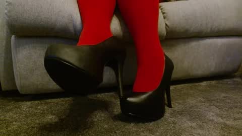 Secret Shoes online show from 06-29-26, 09:59