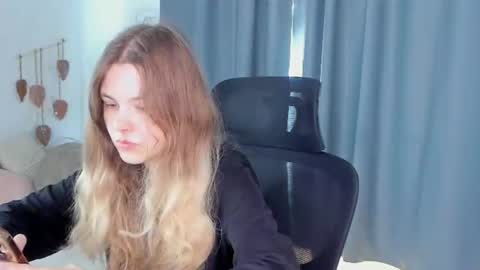 secrettier online show from 07-11-26, 05:21