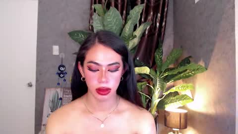 Snapshot of sectivedivadoll69x chatting on 12-11-24, 10:14 xam online show from 12-11-24, 10:14