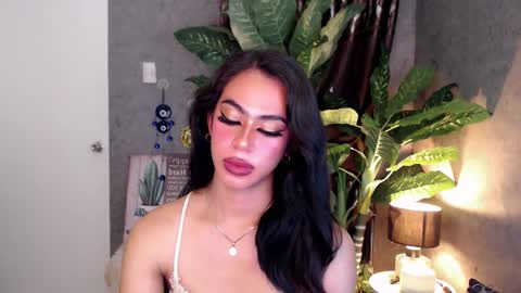 Snapshot of sectivedivadoll69x chatting on 12-12-24, 10:56 xam online show from 12-12-24, 10:56