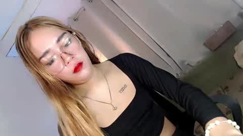 seducing_angela online show from 10-22-25, 01:28