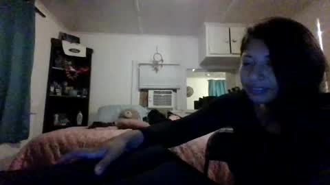Snapshot of seductionprincess chatting on 11-12-25, 11:36 Seductivelala92 online show from 11-12-25, 11:36