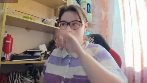 seductive_she_wolf online show from 04-11-26, 02:54