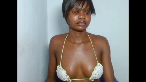 seductive_sugar247 online show from 04-14-26, 06:47