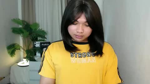 Snapshot of seductivedeluxe69 chatting on 03-02-26, 07:15 Deluxe online show from 03-02-26, 07:15