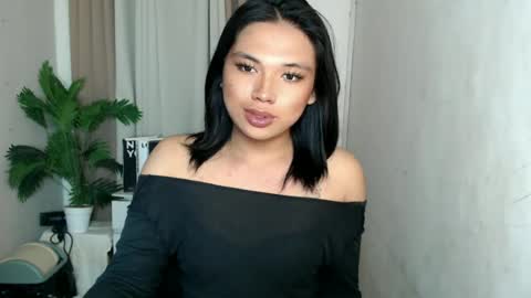 Deluxe online show from 07-30-26, 01:21