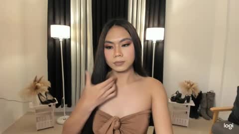 Julia online show from 06-28-26, 01:11