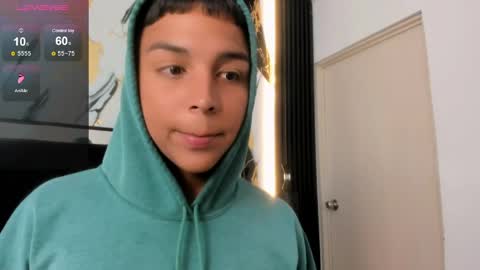 seductivo online show from 04-24-26, 04:26