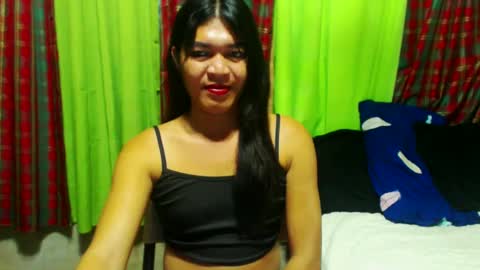 Snapshot of seductress_barvie chatting on 03-10-25, 01:32 Barbie online show from 03-10-25, 01:32