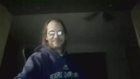 Snapshot of seeaaronscock chatting on 01-14-25, 09:35 Aaron Guitar online show from 01-14-25, 09:35