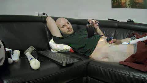 Snapshot of seeebi chatting on 01-08-25, 05:59 Sebastian online show from 01-08-25, 05:59