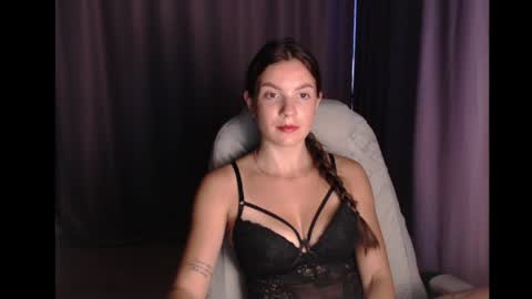 Emily online show from 06-02-26, 07:54