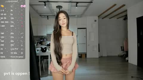 Akira Youri online show from 04-20-26, 03:48