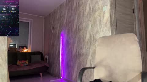 Snapshot of seemysoul chatting on 12-14-24, 05:03 seemysoul online show from 12-14-24, 05:03