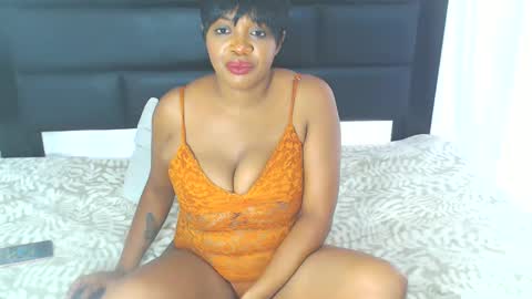 selamolelaminnah online show from 01-04-25, 03:39
