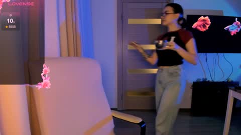 Snapshot of selectrra chatting on 12-15-24, 06:37 selectrra online show from 12-15-24, 06:37