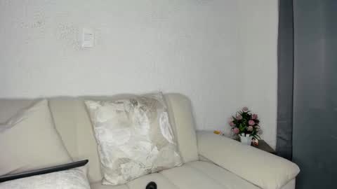   online show from 03-06-26, 03:03