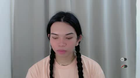 Selena online show from 12-22-24, 04:39