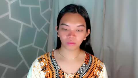 Selena online show from 03-19-26, 01:20