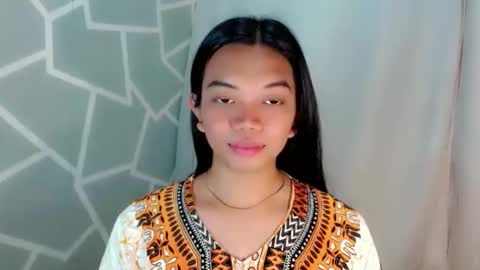 Selena online show from 04-19-26, 01:38