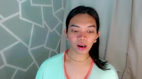 Selena online show from 04-21-26, 02:51