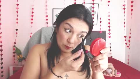 Selena online show from 02-19-25, 04:22