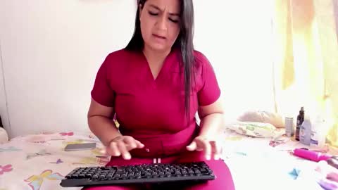 Karen online show from 10-21-25, 03:24