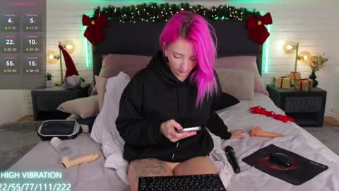 Selena Lily online show from 12-30-24, 01:15