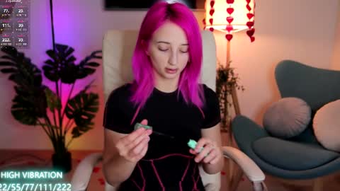 Selena Lily online show from 02-23-25, 07:17