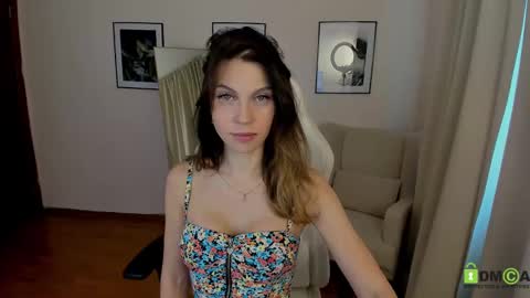 Selena online show from 01-30-25, 09:15