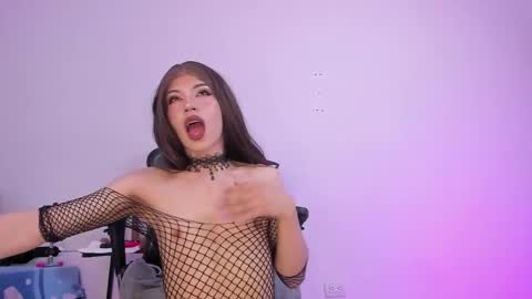 selena roberts online show from 05-20-26, 01:01