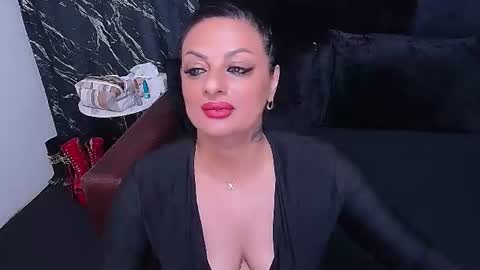 Snapshot of selena_vixen chatting on 07-30-26, 05:06 Selene online show from 07-30-26, 05:06