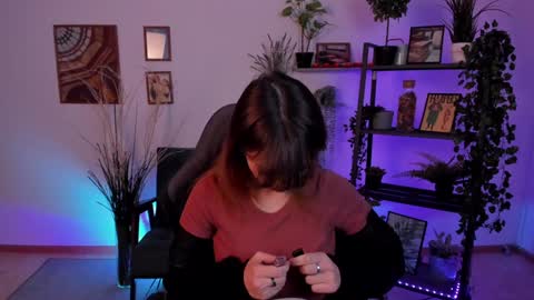 Selena ntmy online show from 02-07-25, 02:15