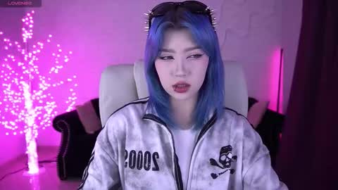 selenairis online show from 02-12-26, 07:25