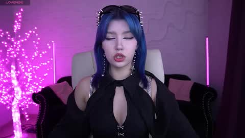 selenairis online show from 03-01-26, 11:51