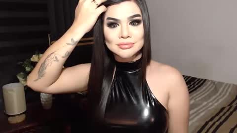 Selena online show from 12-10-24, 01:11