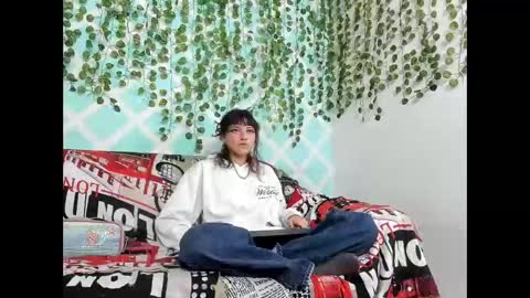 selene333 online show from 04-16-26, 07:03